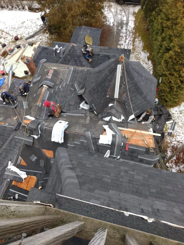 Slide of Mike Roofing