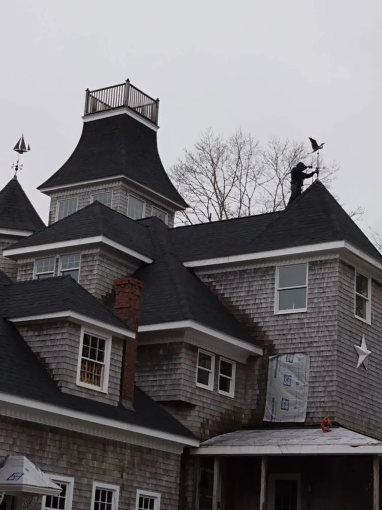 Slide of Mike Roofing