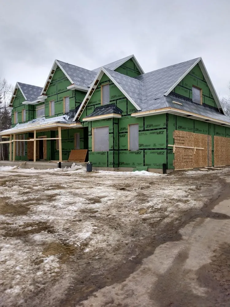 Slide of Mike Roofing