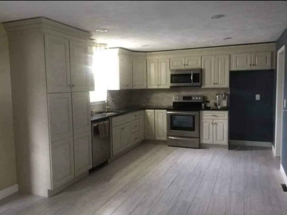 Slide of Mike St Germain & Sons