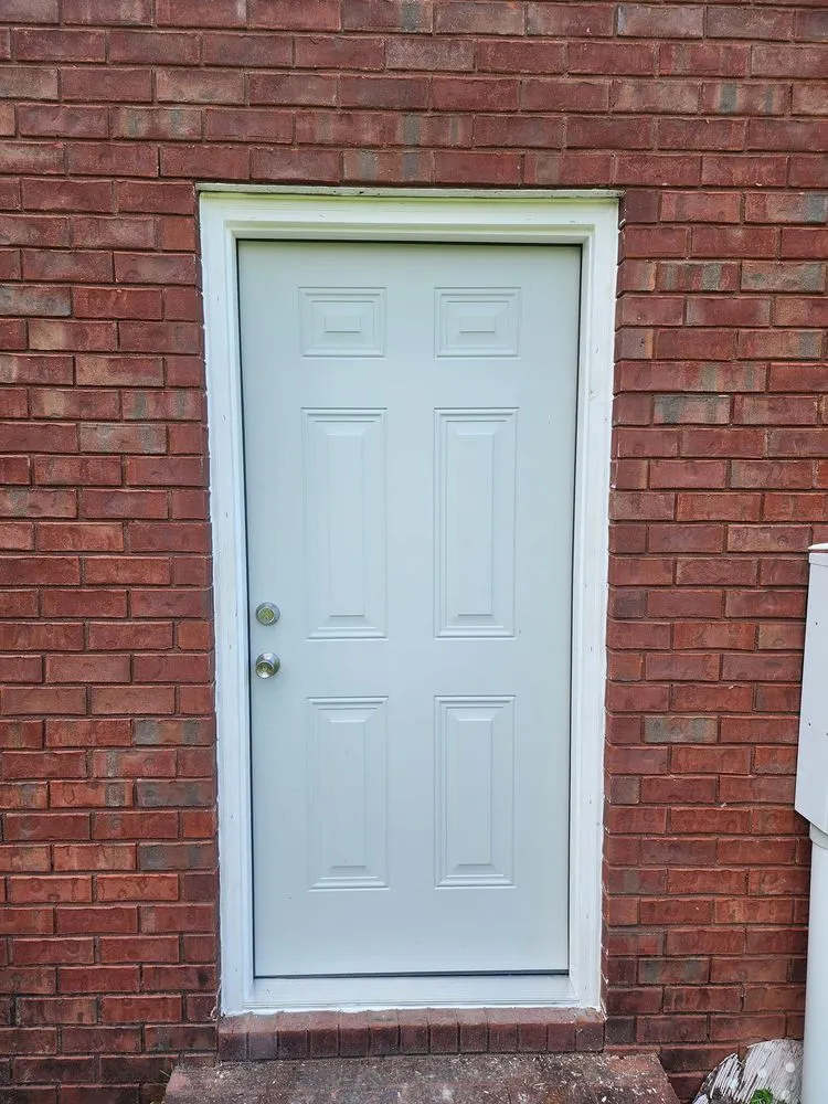 Slide of Mike The Handyman