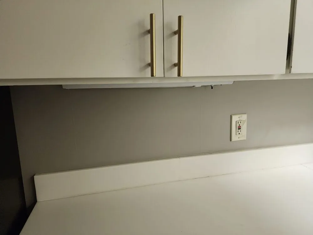 Slide of Mike The Handyman