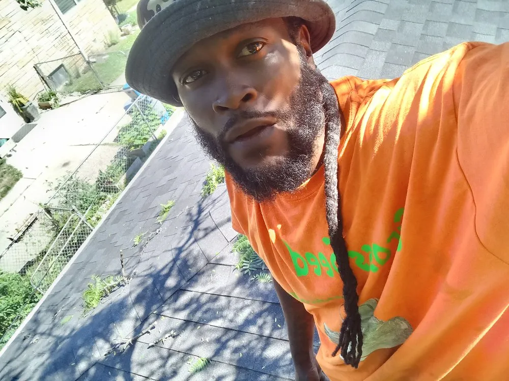 Slide of Mike's Grass Seed