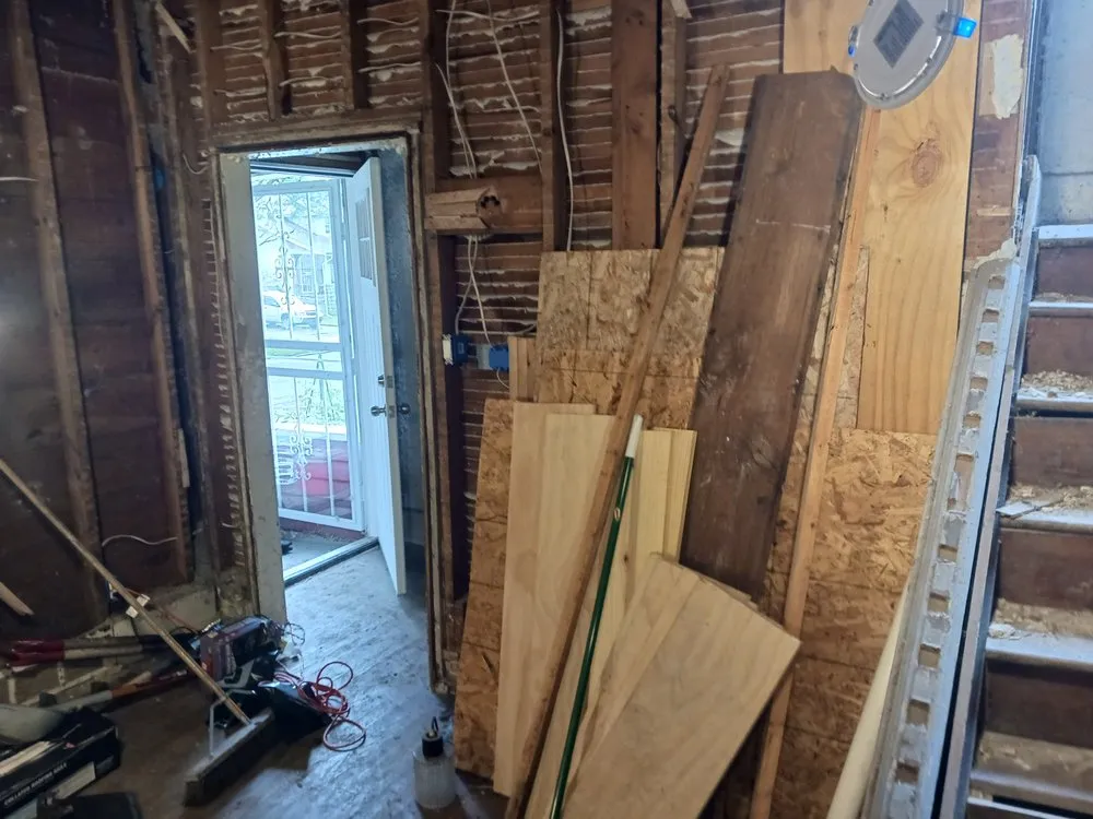 Slide of Mike's Grass Seed