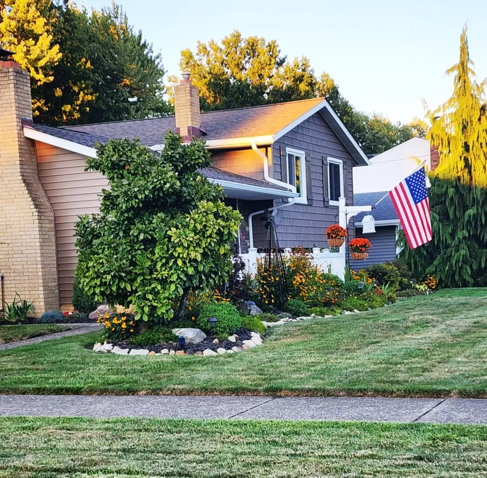 Slide of Mike's Home Improvement