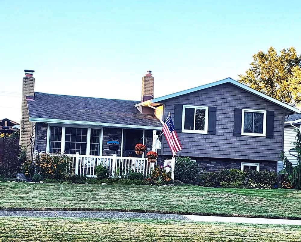 Slide of Mike's Home Improvement