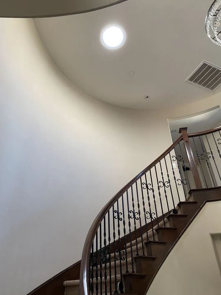 Slide of Mike's Roofing & Building