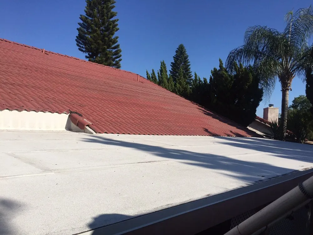 Slide of Mike's Roofing & Building