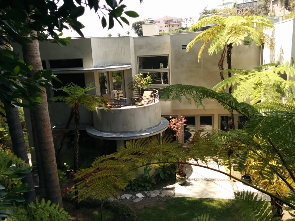 Slide of Mike's Roofing & Building