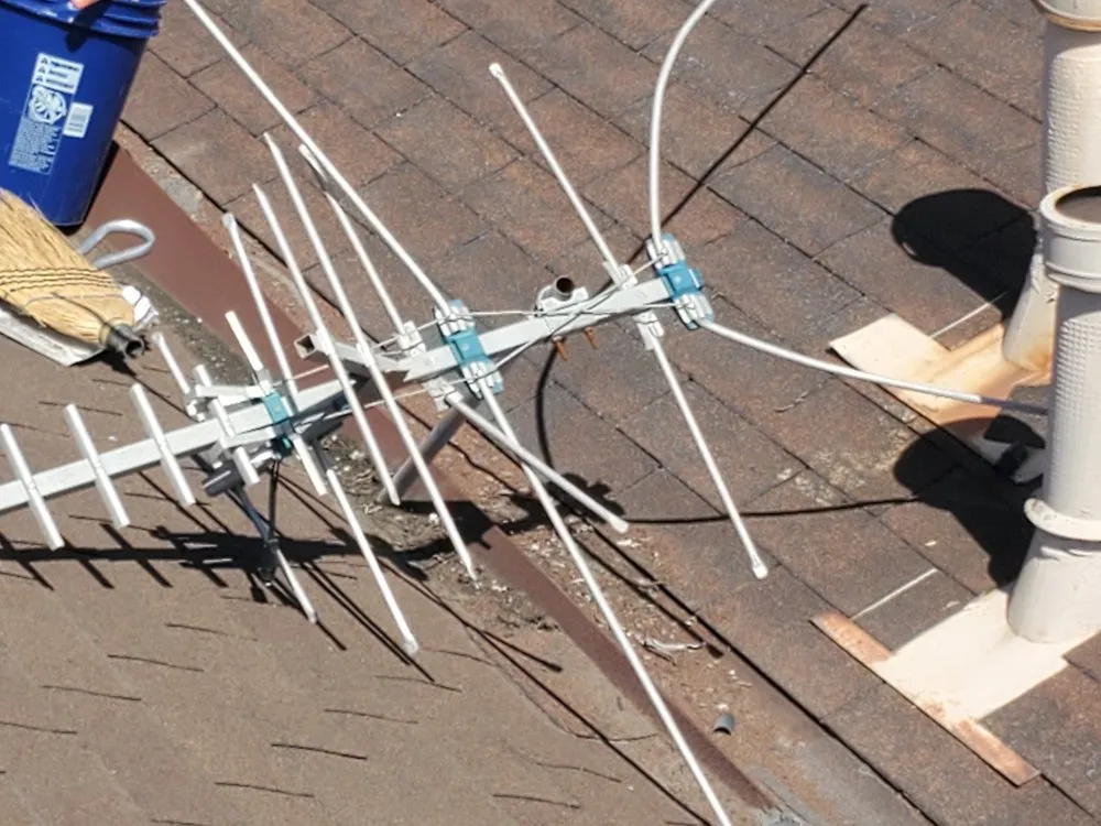 Slide of Mikes Roofing