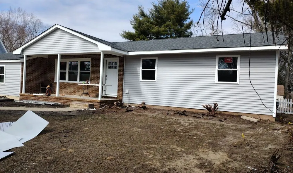 Emergency roof replacement experts serving Newtown Square, PA - Mikey Shaw Roofing
