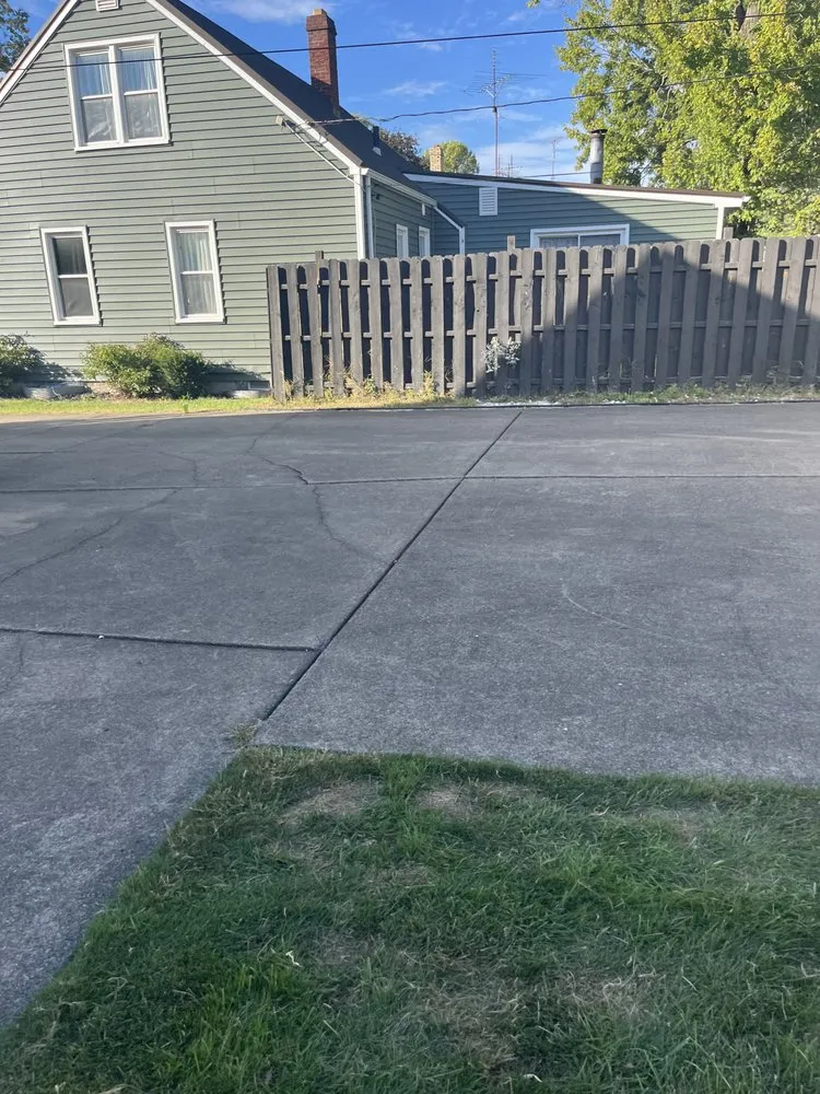 Slide of Mikey’s Get er’ Done