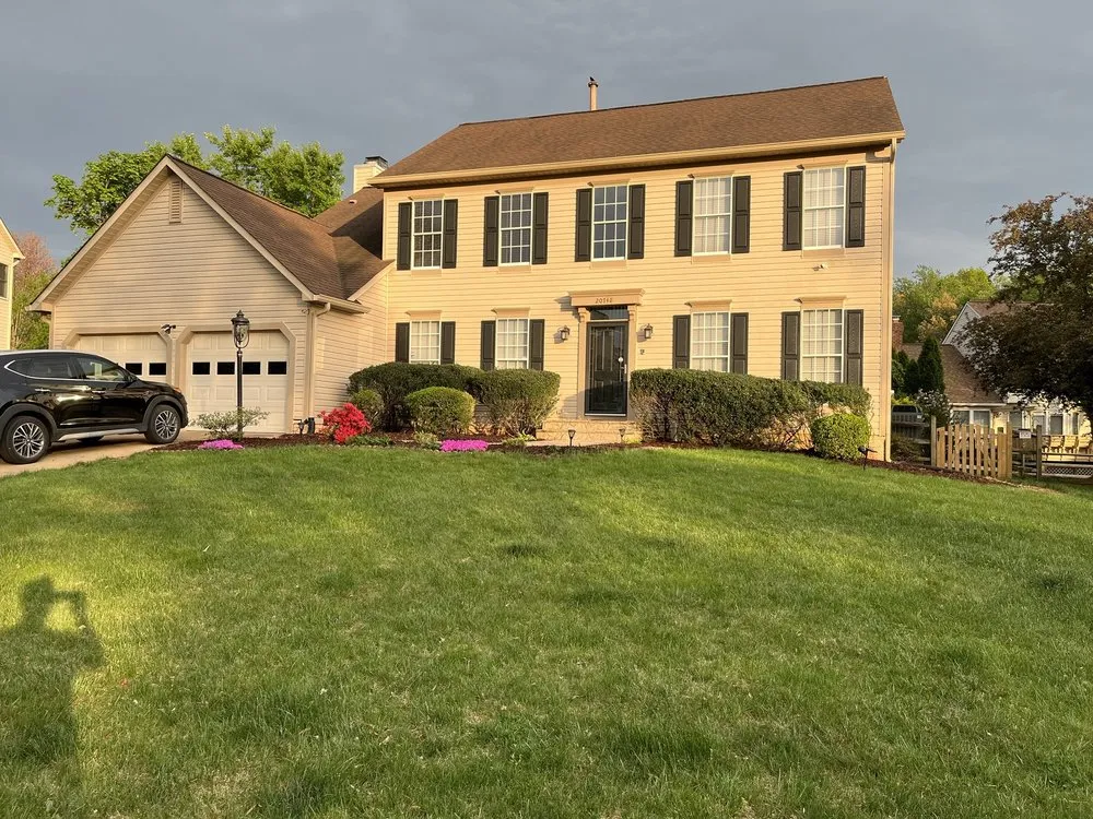 Reliable shingle roofing service in Waterford, VA - Milcon Design & Build