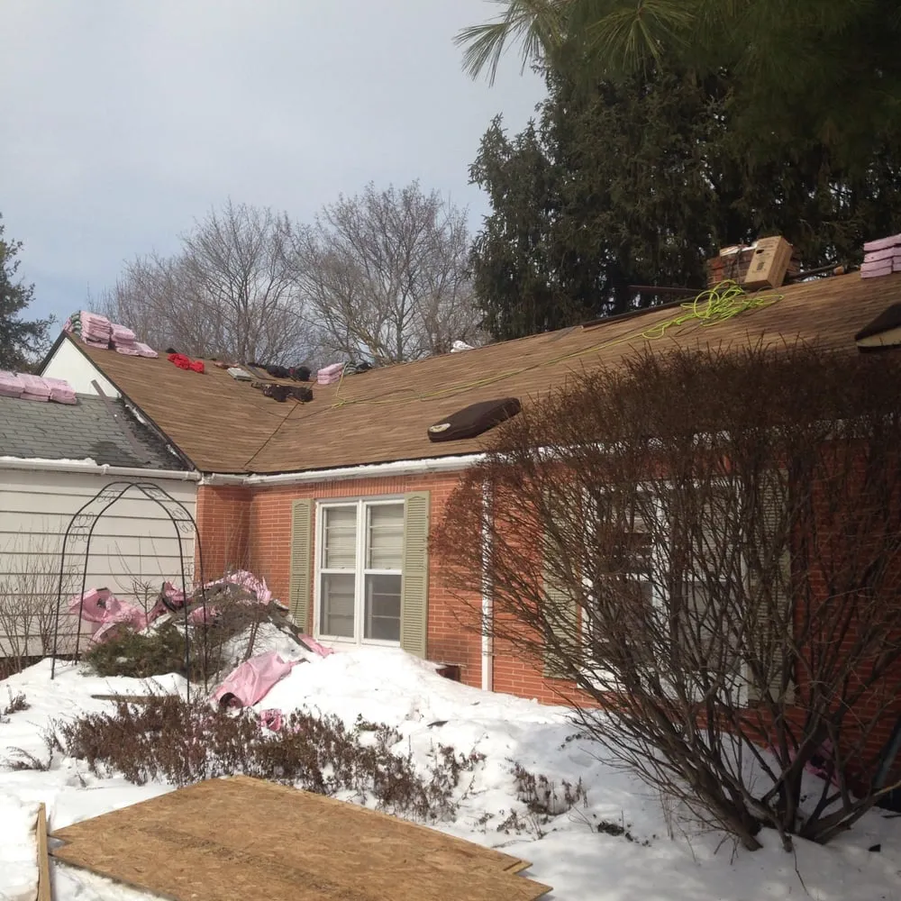 Expert shingle roofing service in Shelby Townshop, MI - Miles Roofing