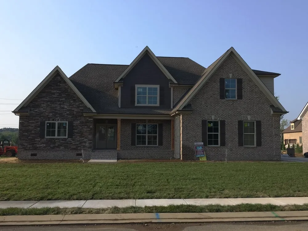 Licensed metal roofing installation experts serving Lascassas, TN - Millennium Roofing