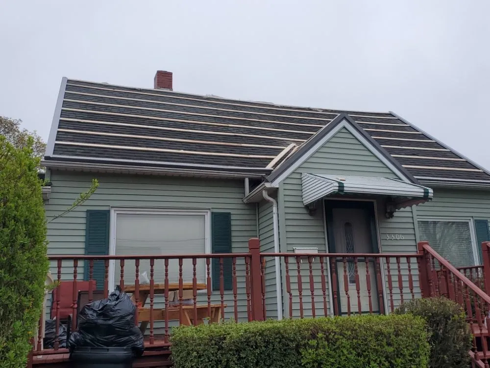 Top-rated flat roof repair experts serving Spartansburg, PA - Miller's Roofing