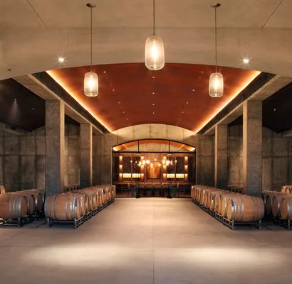 Mills Construction Logo