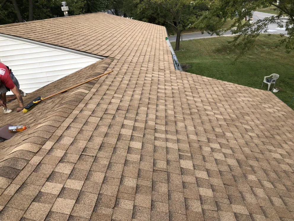Top-rated residential roofing service same-day service across St. Louis, MO - Mills Construction