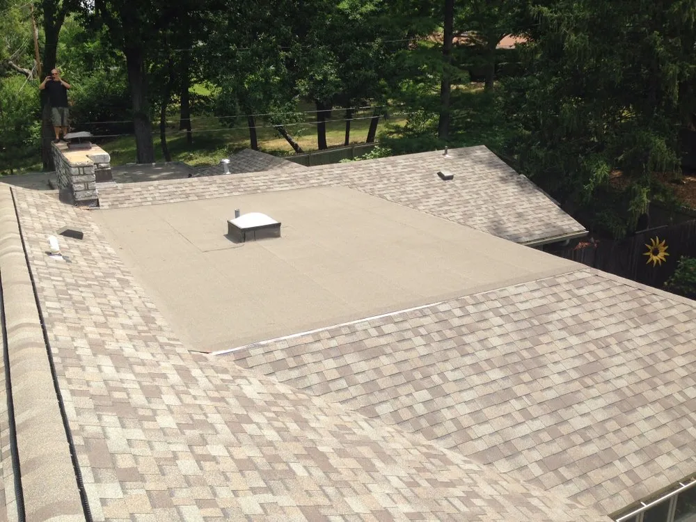 Top-rated roof leak repair near you in St. Louis, MO by Mills Construction