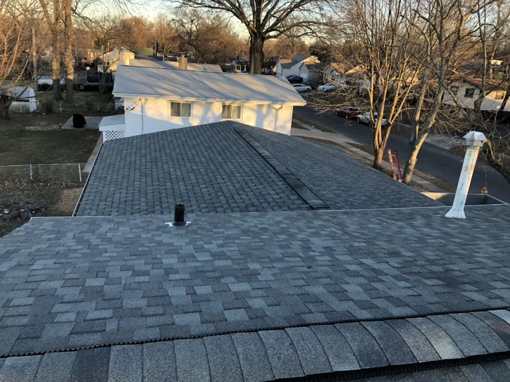 Top-rated metal roofing installation experts serving St. Louis, MO - Mills Construction