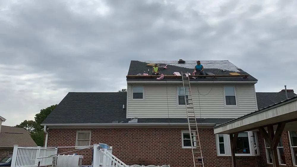 Top-rated roof leak repair for fast service in Gaston, NC by Mills Roofing