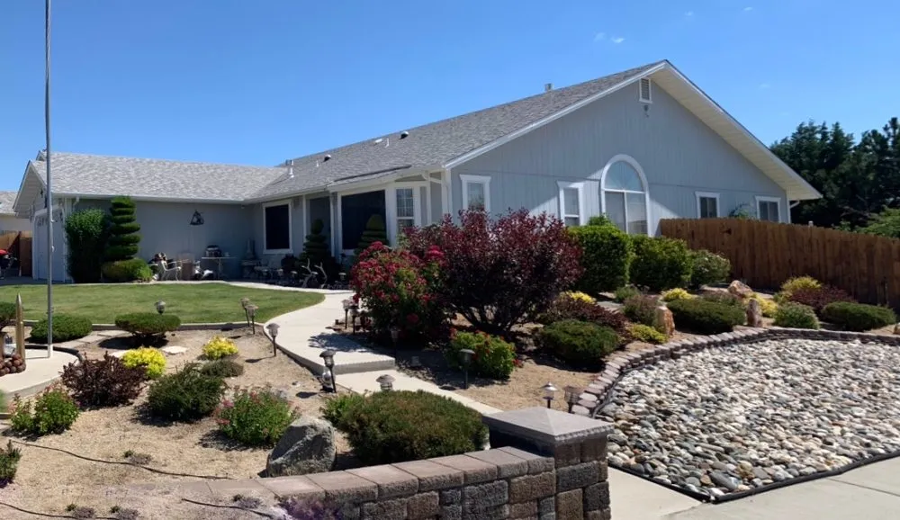 Slide of Mills Roofing