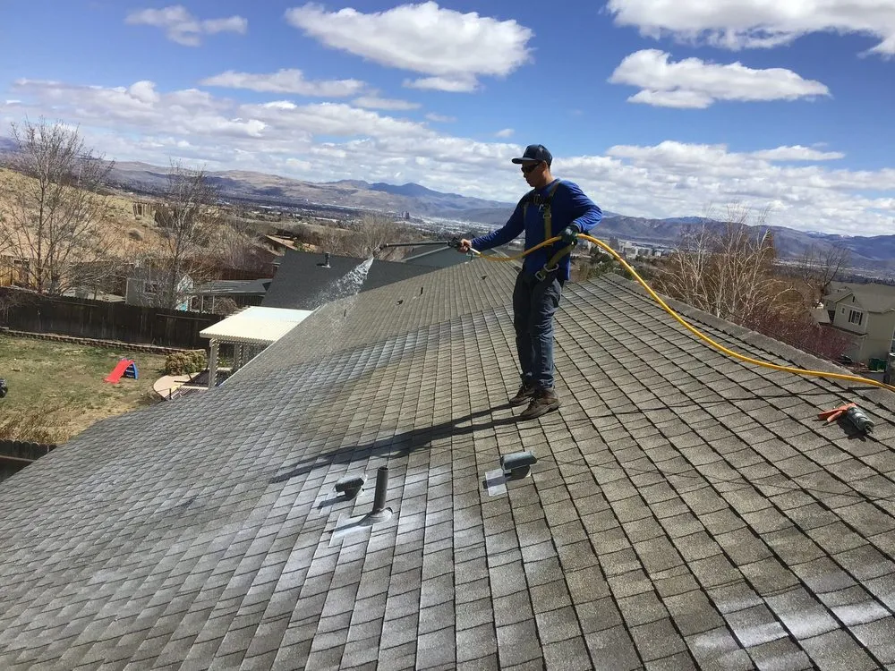 Slide of Mills Roofing