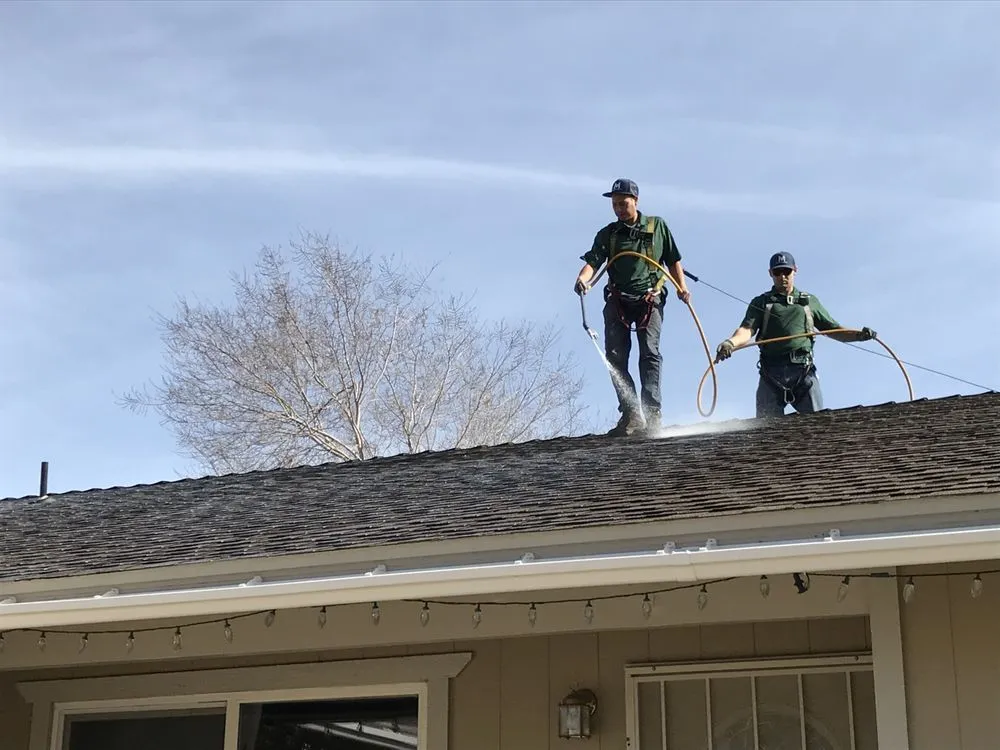 Slide of Mills Roofing