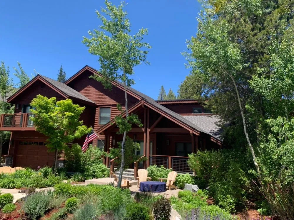 Slide of Mills Roofing