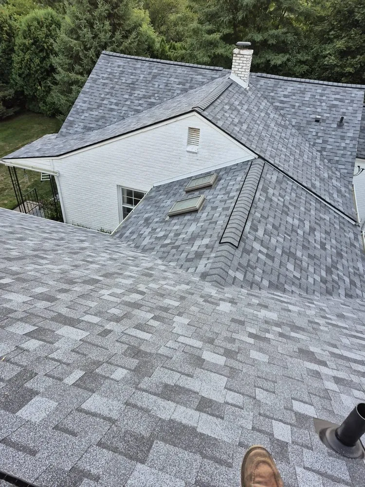 Slide of Mills Siding and Roofing