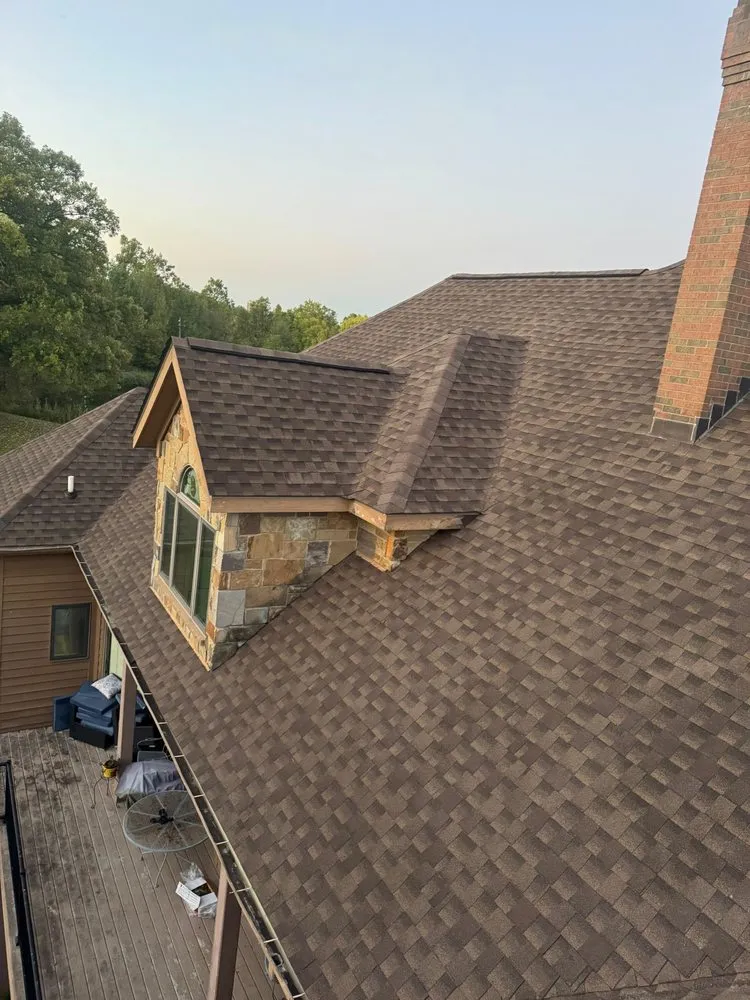 Slide of Mills Siding and Roofing