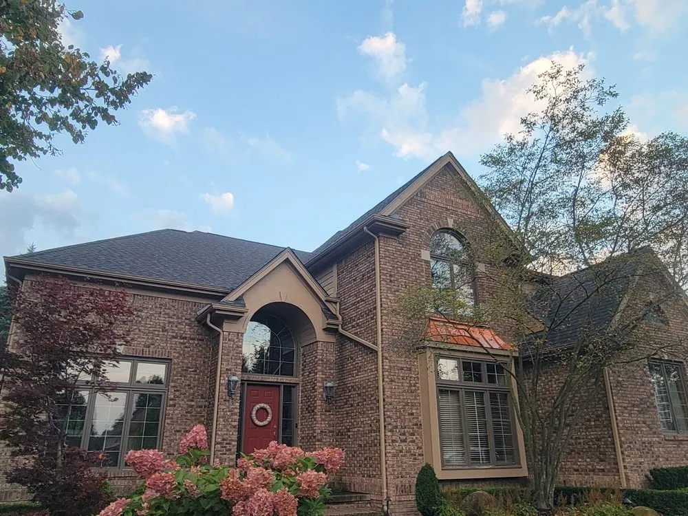 Slide of Mills Siding and Roofing