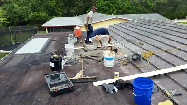 Milton Foerster Logo