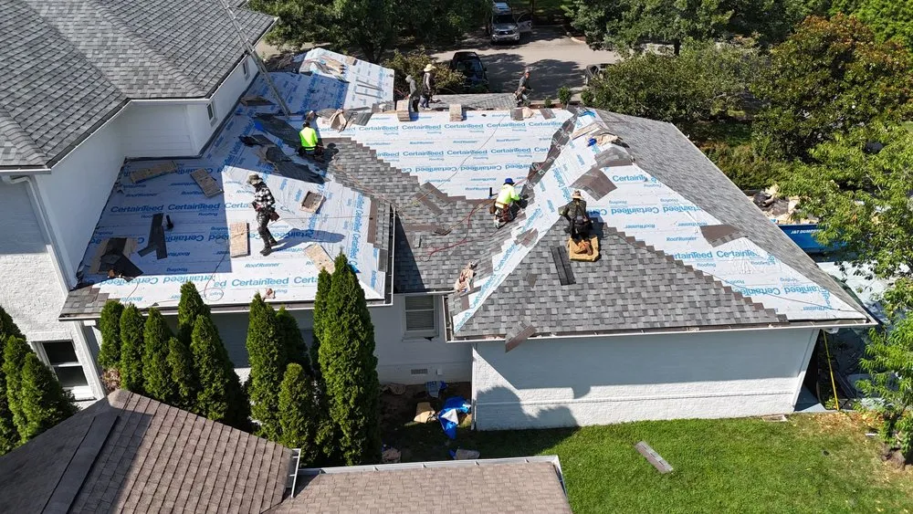 Slide of Mingo Roofing & Construction