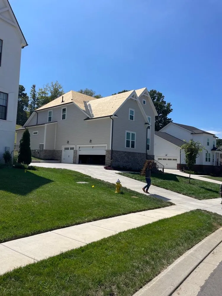 Slide of Mingo Roofing & Construction