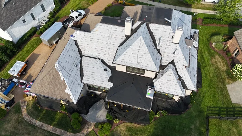 Slide of Mingo Roofing & Construction