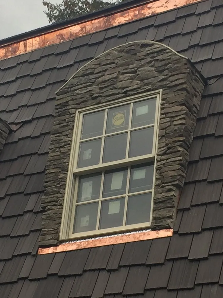 Slide of Miobi Total Home Services