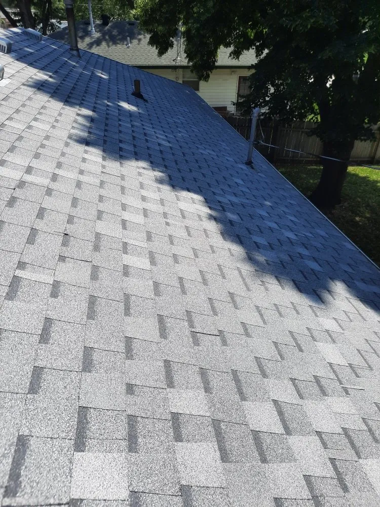 Slide of Miracle Roofing & Siding