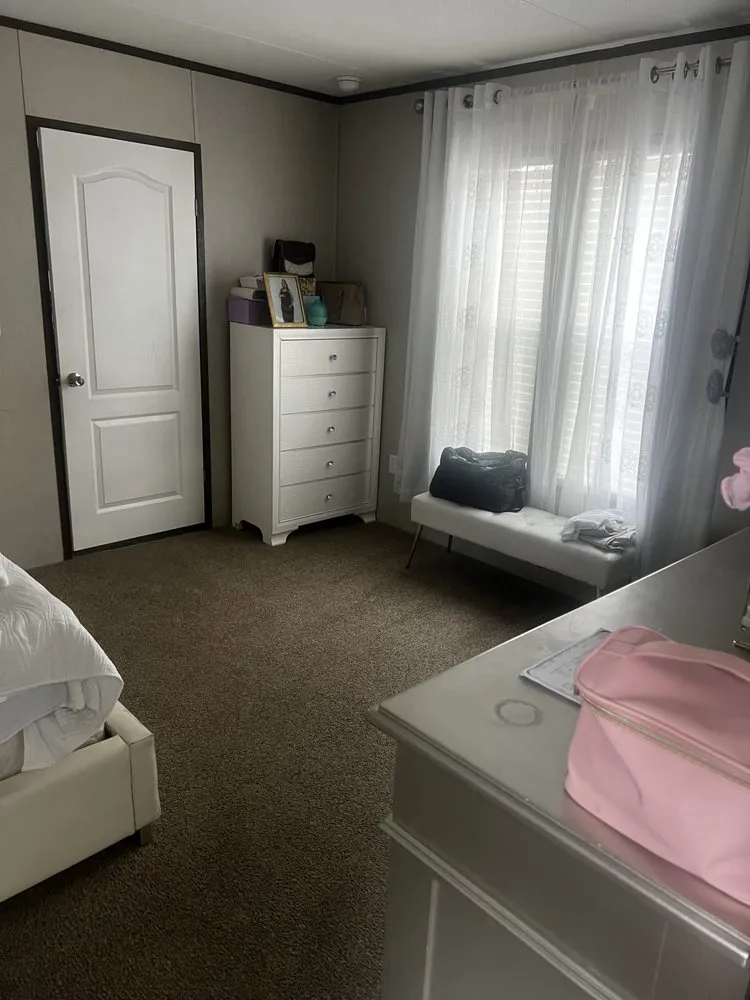 Slide of Miss cruz service cleaning