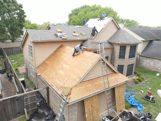 Mission Roofing Logo