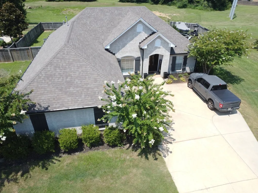 Slide of Mississippi Pro Roofing