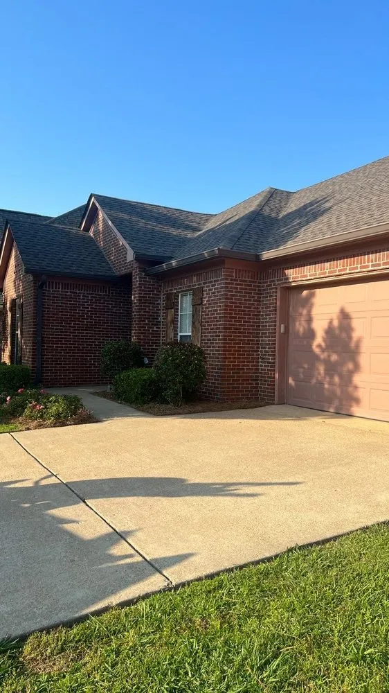 Slide of Mississippi Pro Roofing