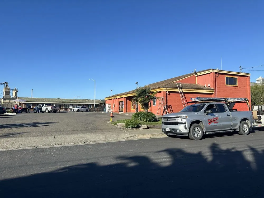 Slide of Mistah Seamless Gutters