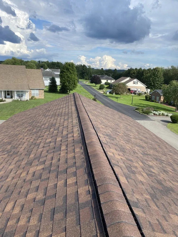 Slide of Mj Deras Construction