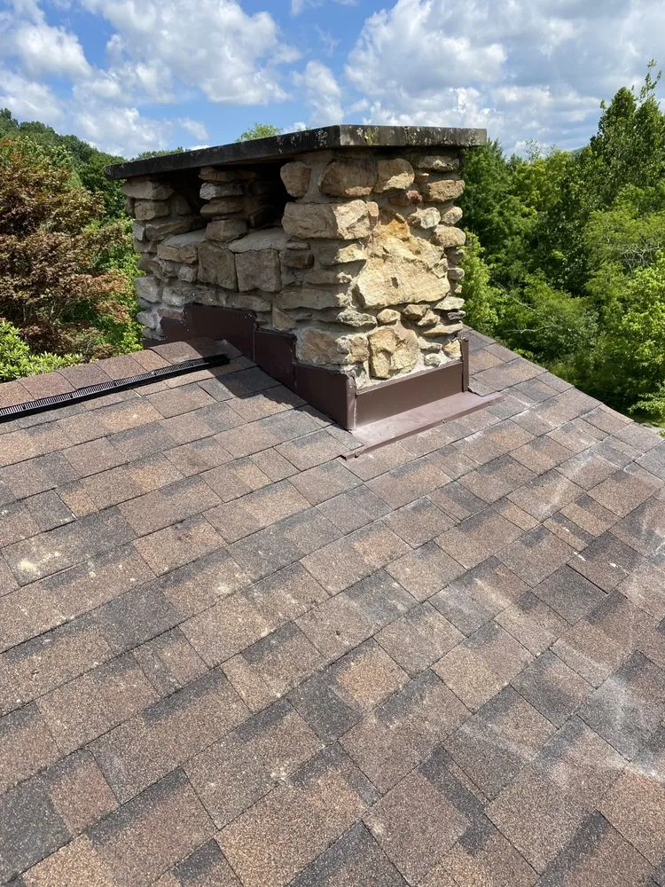 Slide of Mj Deras Construction