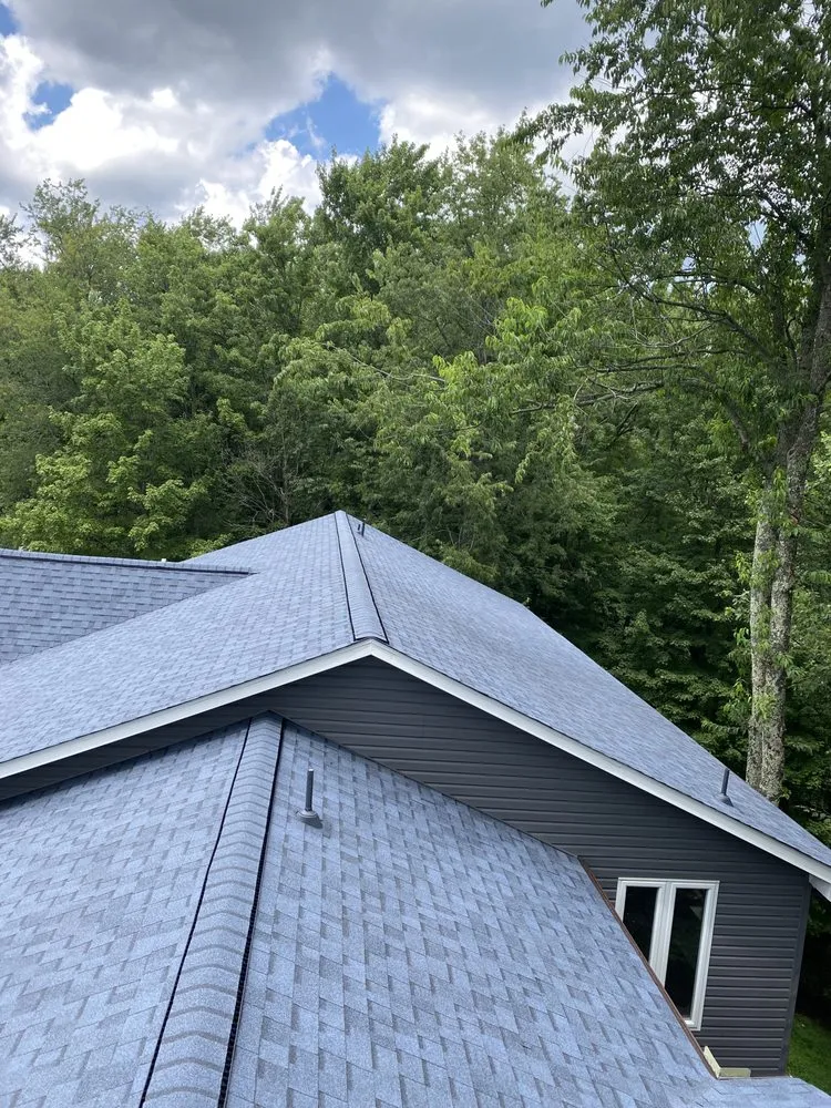 Slide of Mj Deras Construction