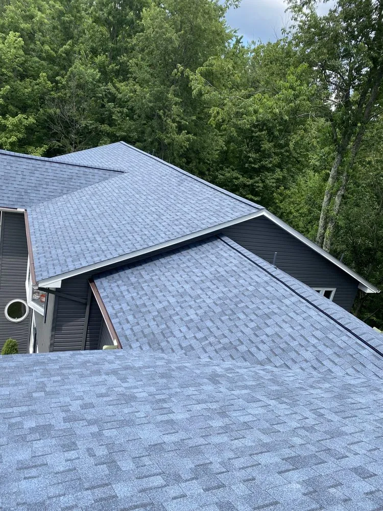 Slide of Mj Deras Construction