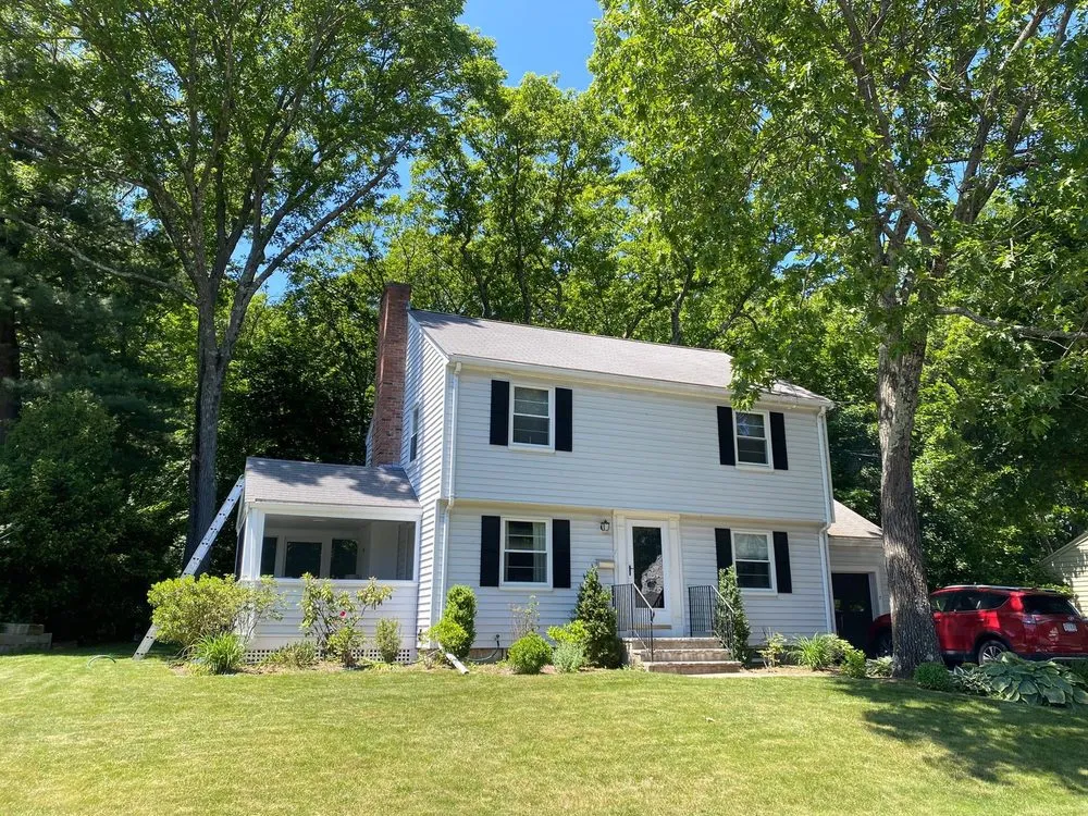 Slide of M&J Home Improvement