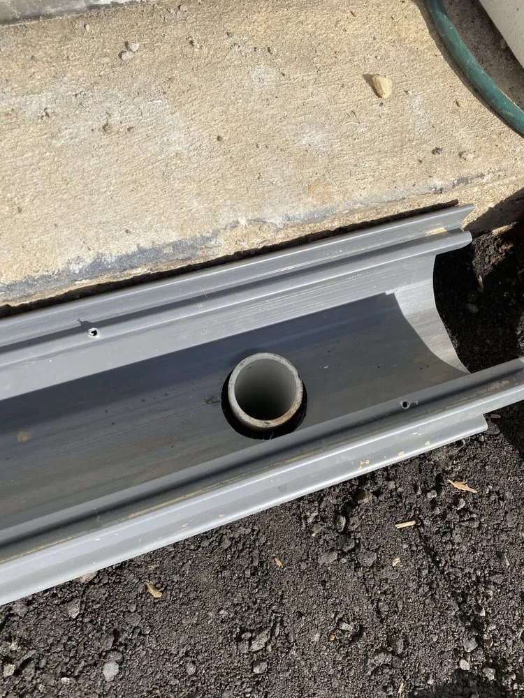 Slide of M&J Home Improvement