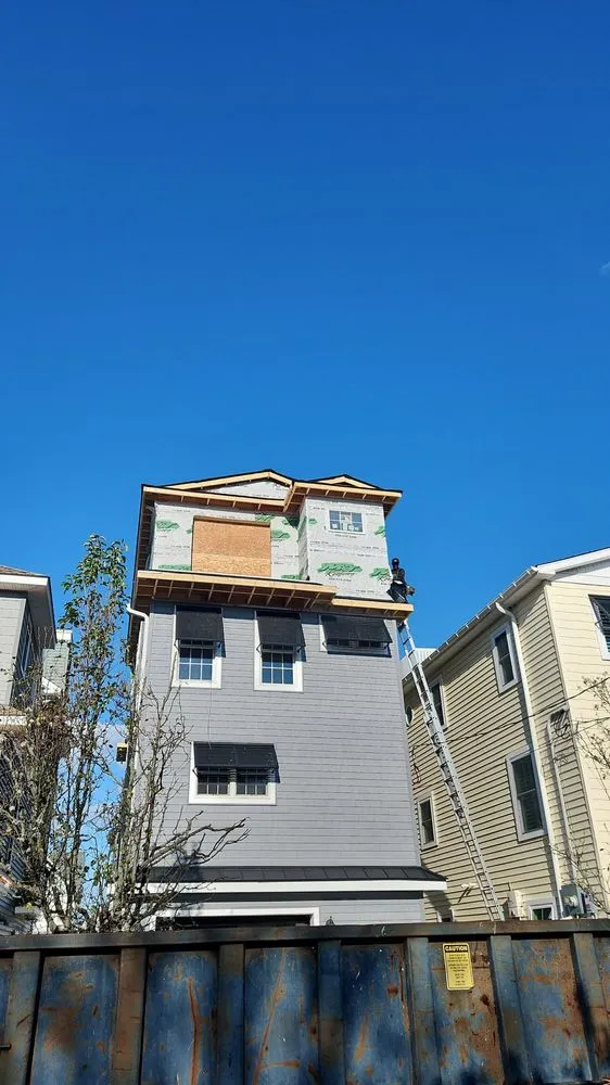 Slide of M&J Roofing